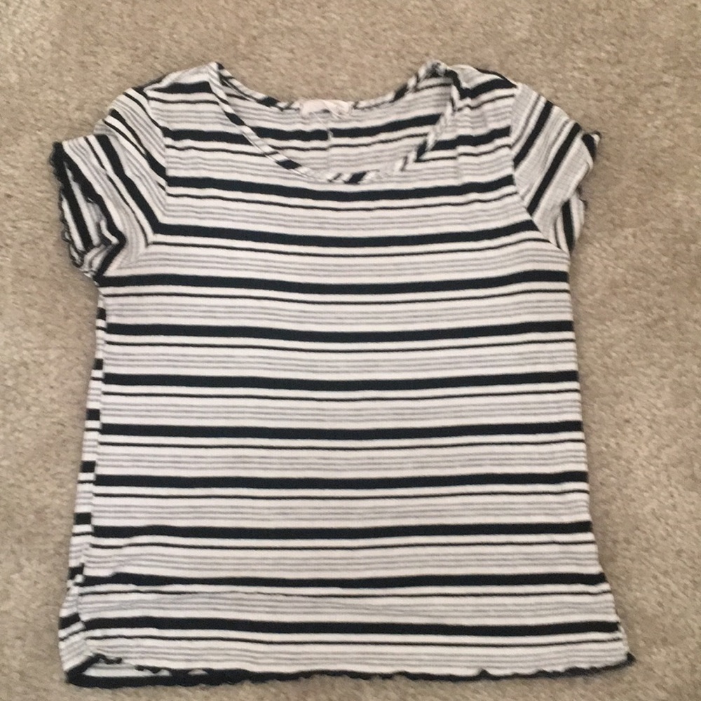 black white and grey striped tee